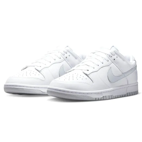 Nike Dunk Low 'Pure Platinum'