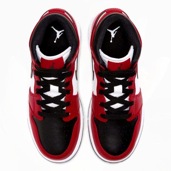 JORDAN 1 MID ‘CHICAGO BLACK TOE’