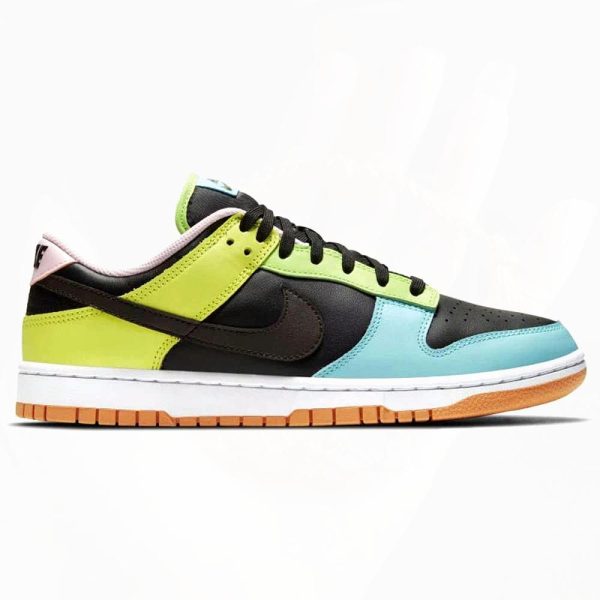 NIKE DUNK LOW SE ‘FREE.99 - BLACK’