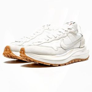 SACAI X NIKE VAPORWAFFLE 'SAIL GUM'